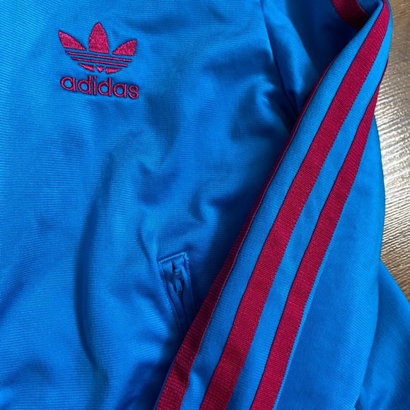 Adidas Blue and Pink Lightweight Jacket - Picture 4 of 4